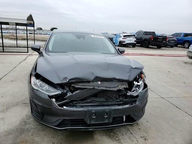 2020 Ford Fusion - Image 13