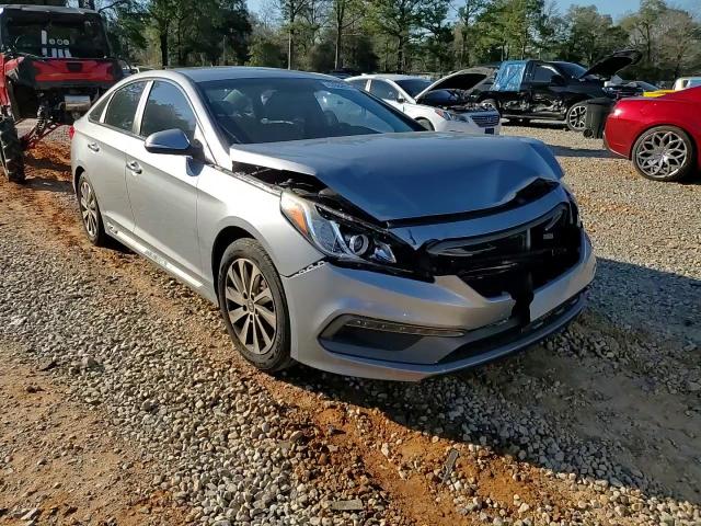 2017 Hyundai Sonata - Image 11