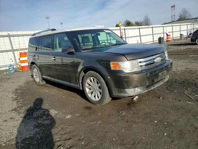 2011 Ford Flex - Image 12