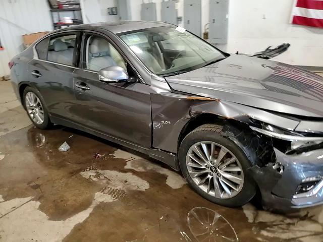 2020 Infiniti Q50 - Image 13