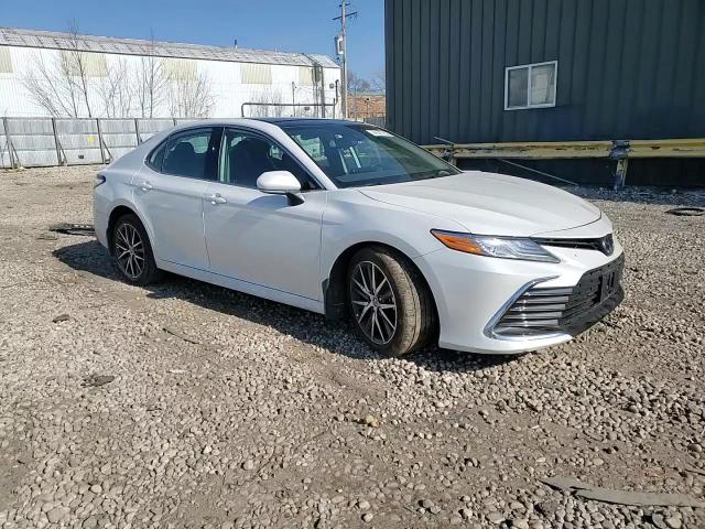 2024 Toyota Camry - Image 11