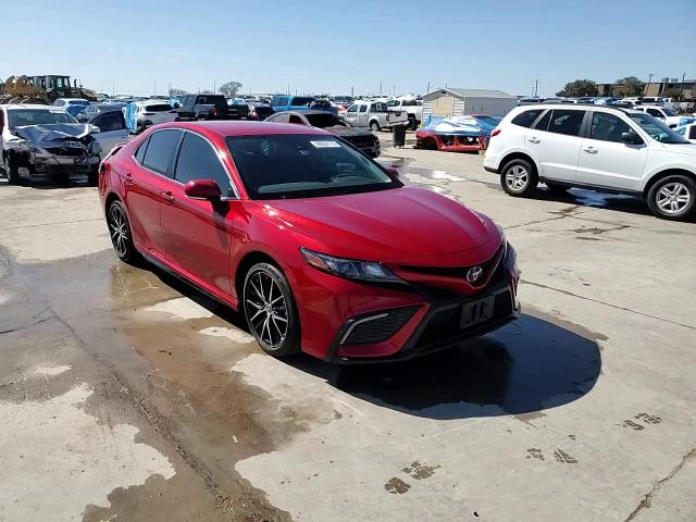 2022 Toyota Camry - Image 13