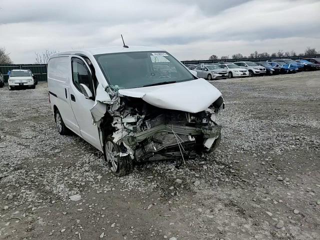 2015 Nissan NV - Image 11