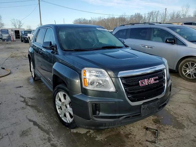2017 GMC Terrain - Image 13