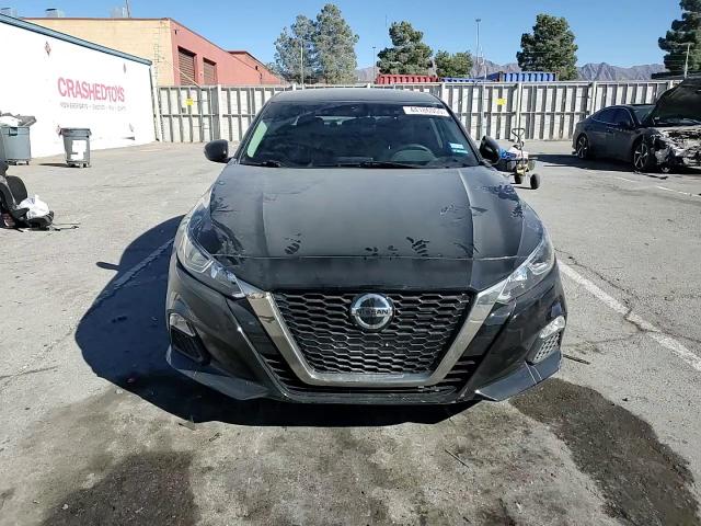 2021 Nissan Altima - Image 11