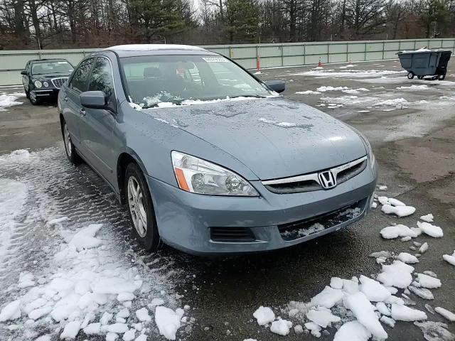2007 Honda Accord - Image 11