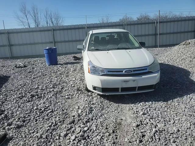 2009 Ford Focus - Image 10