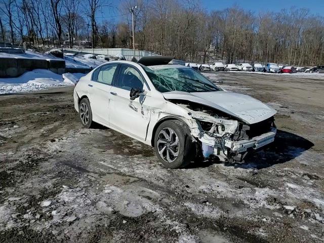 2017 Honda Accord - Image 11