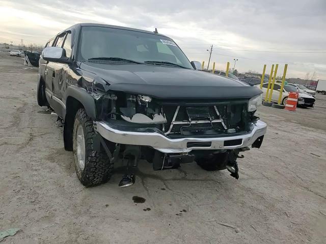 2006 GMC Sierra - Image 12