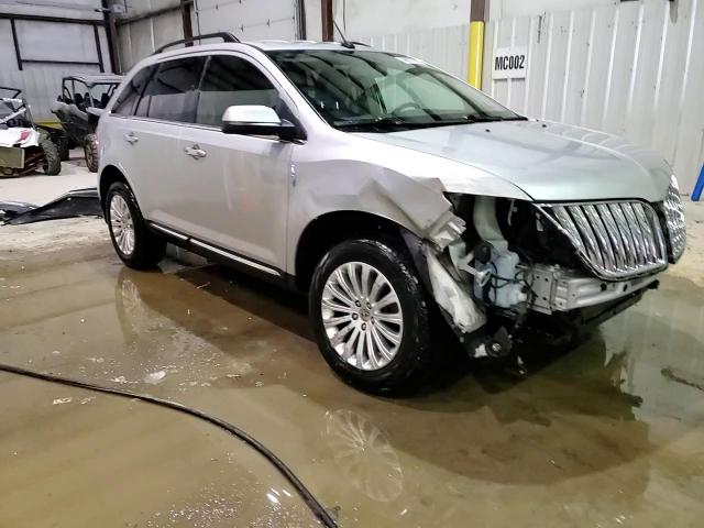 2015 Lincoln MKX - Image 14