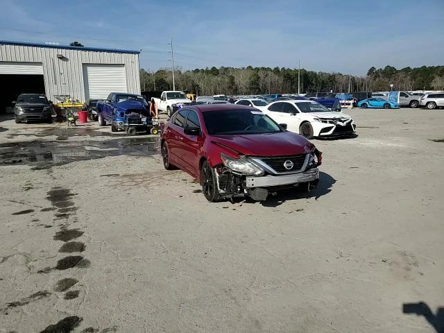 2017 Nissan Altima - Image 14