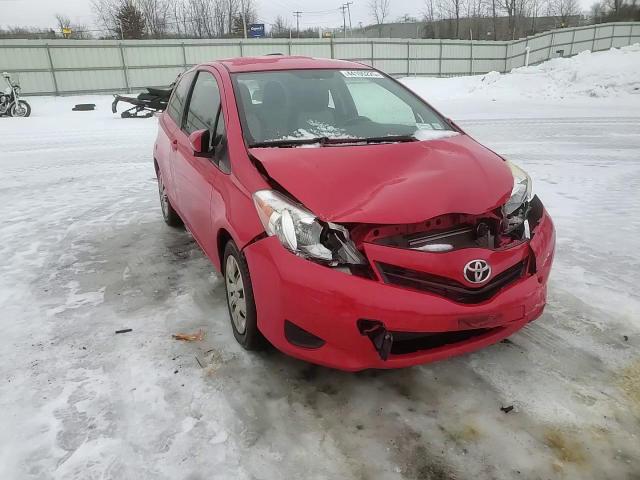 2012 Toyota Yaris - Image 11