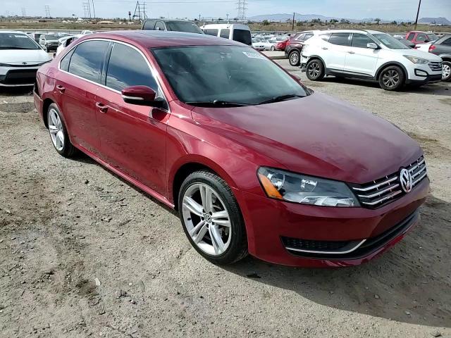 2015 Volkswagen Passat - Image 11