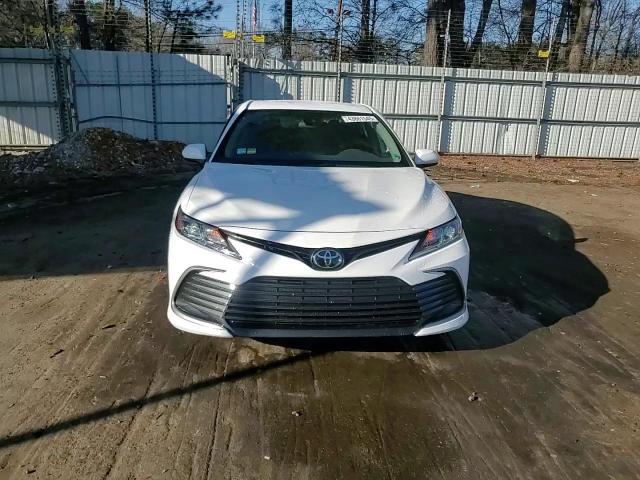 2024 Toyota Camry - Image 13