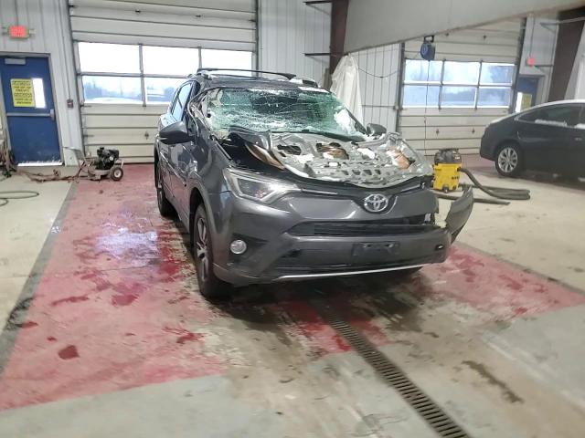 2016 Toyota RAV 4 - Image 11