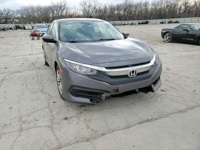 2018 Honda Civic - Image 10