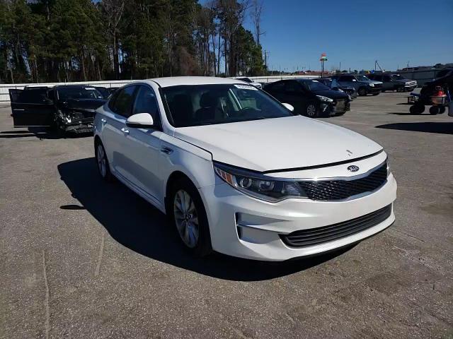 2018 Kia Optima - Image 11