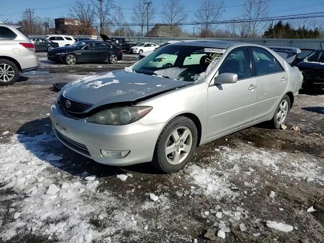 2006 Toyota Camry - Image 10