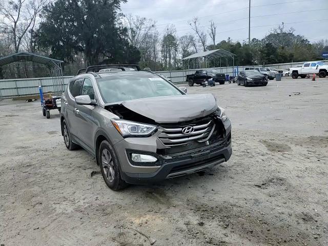 2015 Hyundai Santa Fe - Image 11
