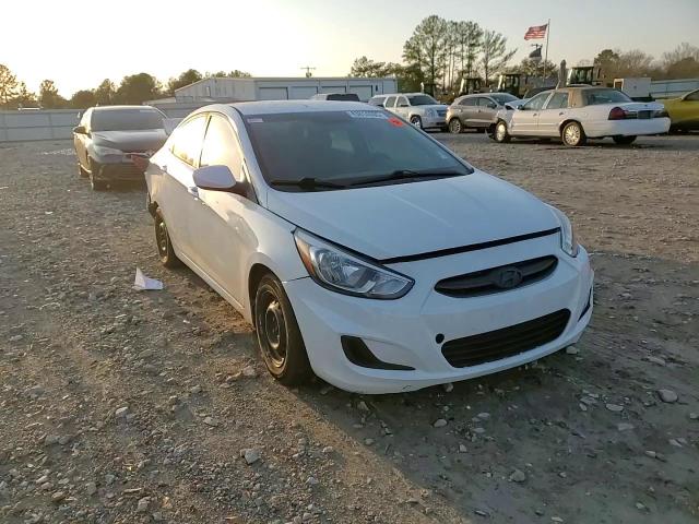 2017 Hyundai Accent - Image 10