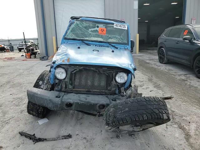 2010 Jeep Wrangler - Image 11