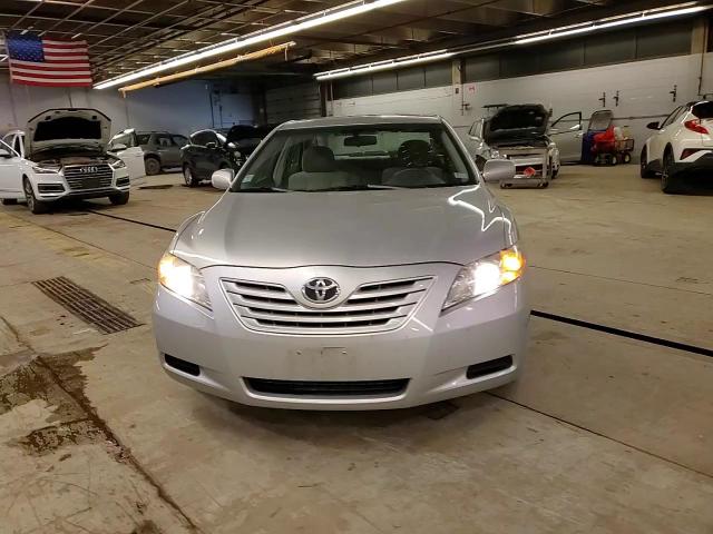 2007 Toyota Camry - Image 11