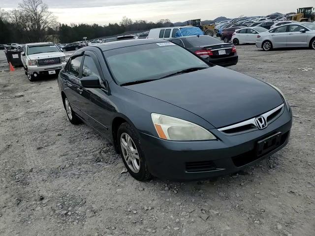 2006 Honda Accord - Image 10