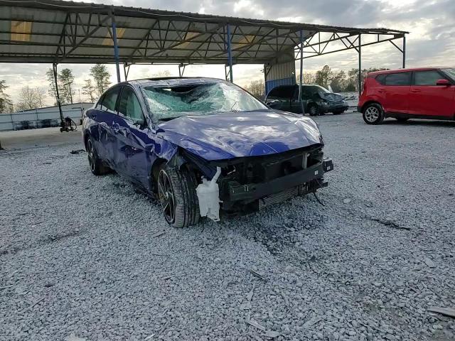 2023 Hyundai Elantra - Image 10