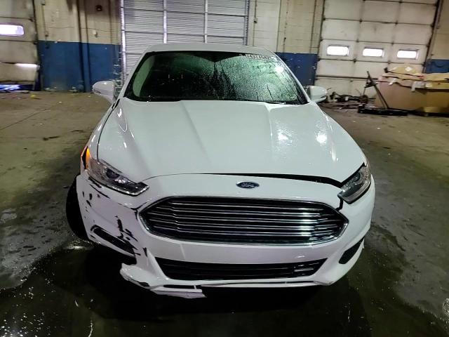 2016 Ford Fusion - Image 13