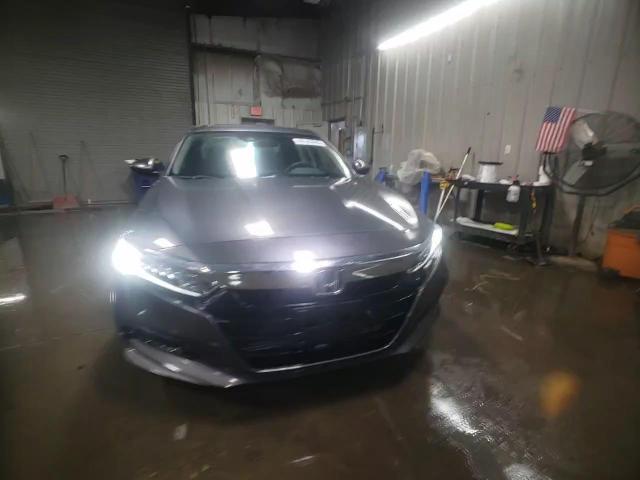 2019 Honda Accord - Image 13
