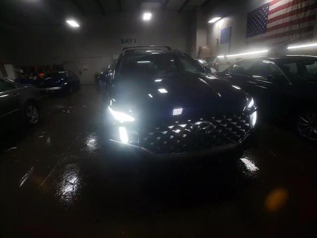 2022 Hyundai Santa Fe - Image 14