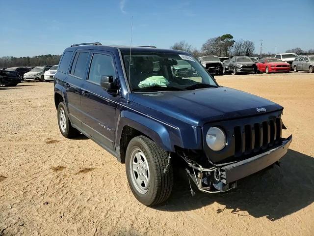2013 Jeep Liberty (Patriot) - Image 11
