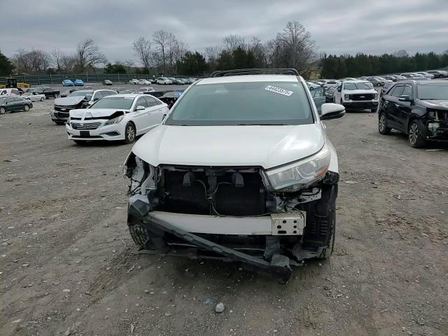 2015 Toyota Highlander - Image 12