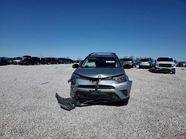 2018 Toyota RAV 4 - Image 11