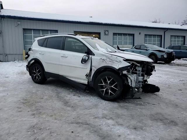 2017 Toyota RAV 4 - Image 11