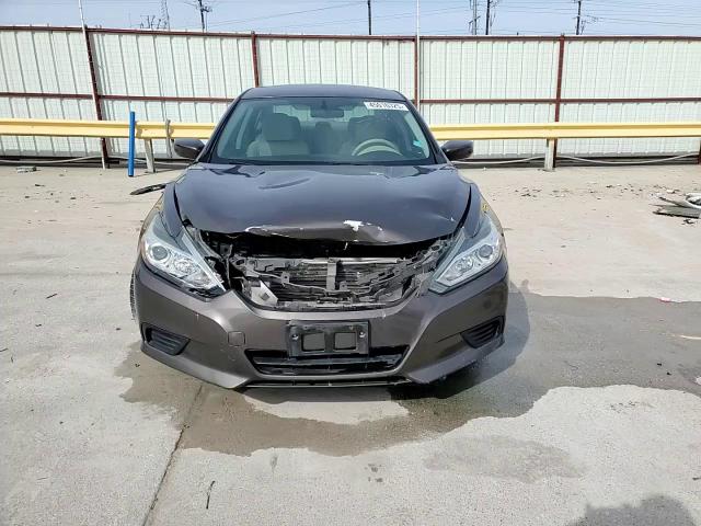 2016 Nissan Altima - Image 14