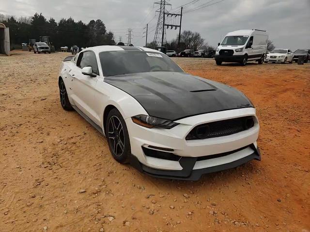 2019 Ford Mustang - Image 10