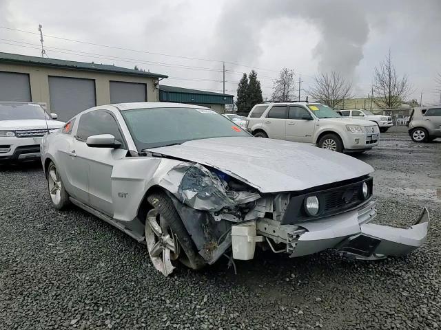 2010 Ford Mustang - Image 10