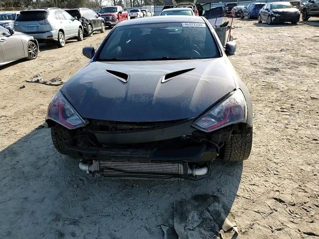 2013 Hyundai Genesis - Image 11