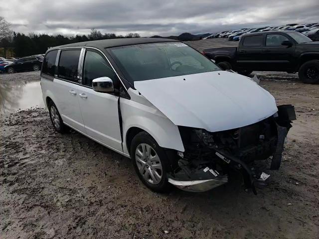 2018 Dodge Caravan - Image 12
