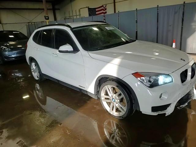 2015 BMW X1 - Image 14