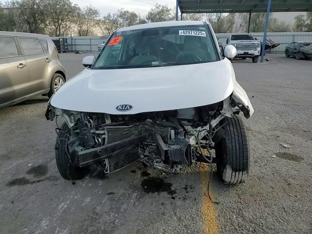 2020 Kia Soul - Image 11