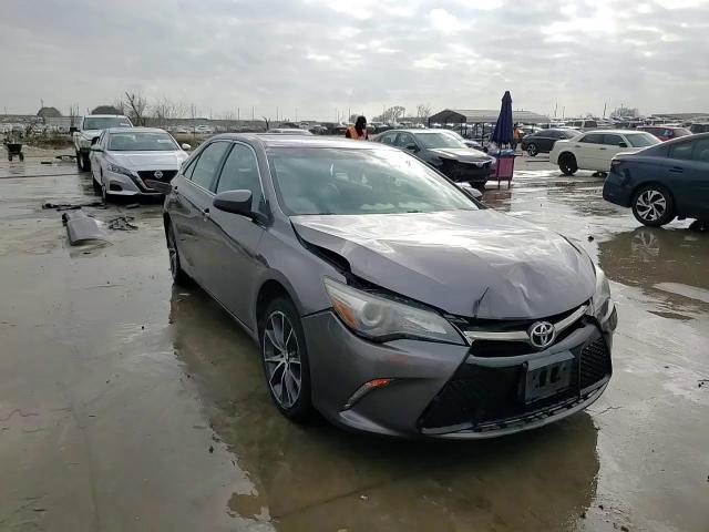 2016 Toyota Camry - Image 14