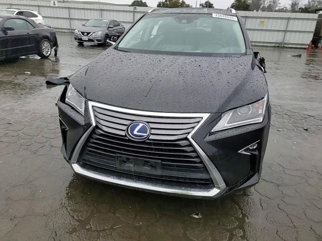 2018 Lexus RX - Image 12