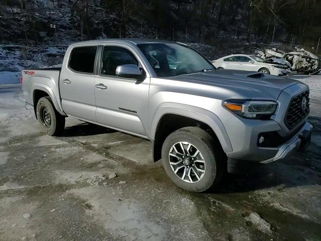 2021 Toyota Tacoma - Image 13