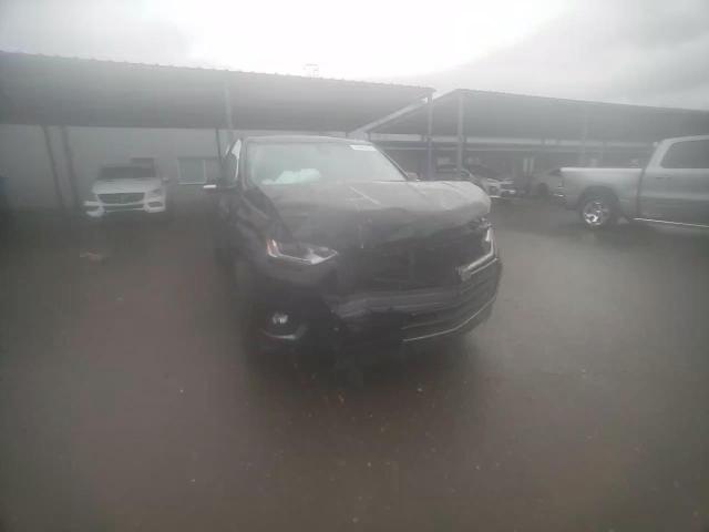 2019 Chevrolet Traverse - Image 12
