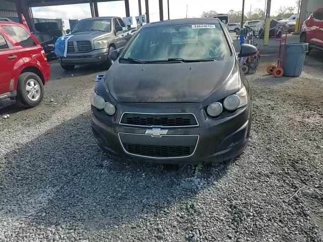 2015 Chevrolet Sonic - Image 13