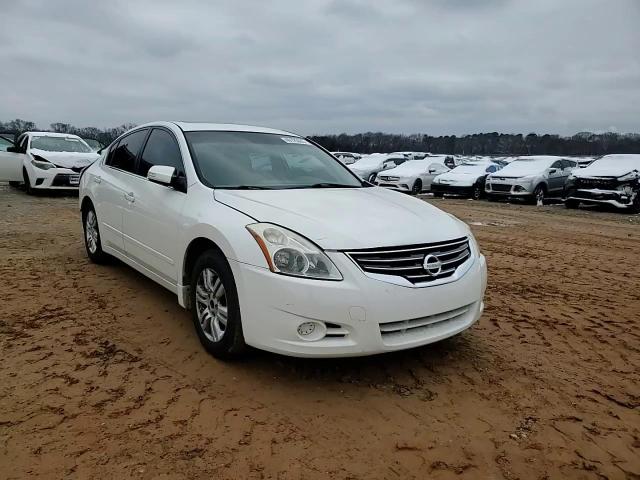2012 Nissan Altima - Image 14