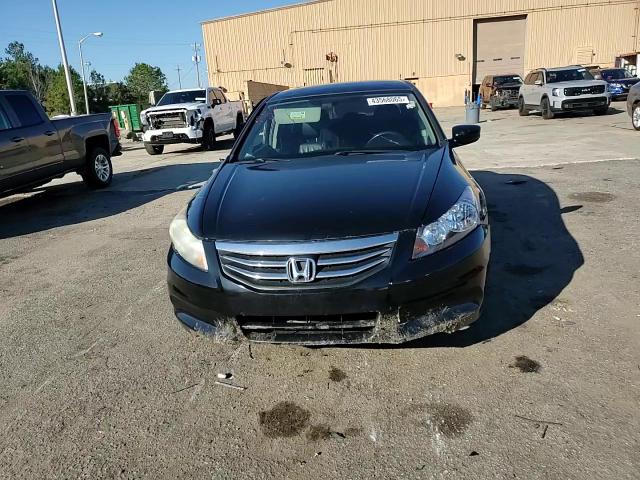 2012 Honda Accord - Image 11