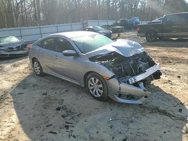 2018 Honda Civic - Image 11